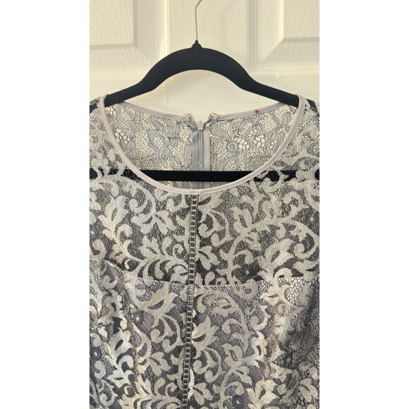 WHBM Silver Metallic Lace Bell Sleeve Mini BodyCon Party Coctail Dress Sz 12 NEW - Picture 4 of 10
